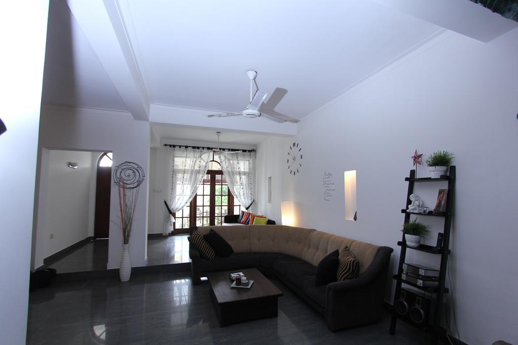 Angel Villa Негомбо Екстер'єр фото